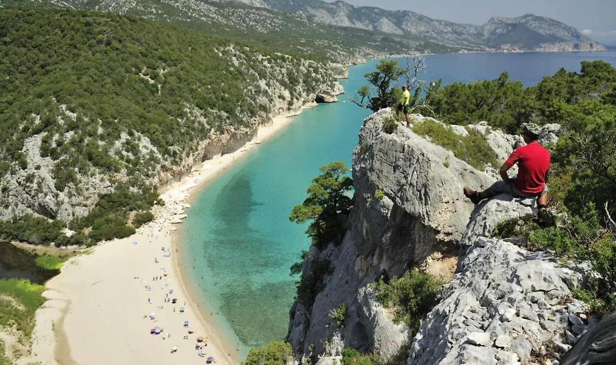 Sardinian Holiday オルビア イタリア